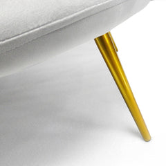 Canapé 2 places arrondi Brenda Velours Argent pieds Or