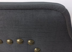 Tête de lit Milana 140cm Tissu Gris avec clous de tapissier