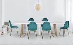 Lot de 8 chaises Atona matelassées pieds en or velours vert