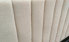 Lit 160x200cm avec sommier relevable en tissu bouclette beige
