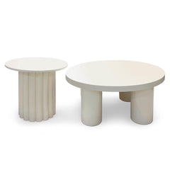 Ensemble de 2 tables basses rondes avec piètement style colonne Storia Crème