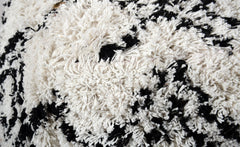Pouf Tibet Tissu Blanc et Noir
