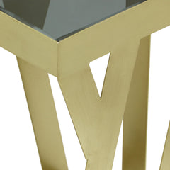 Ensemble de 3 tables d'appoint Zendaya en Verre fumé et Métal Or